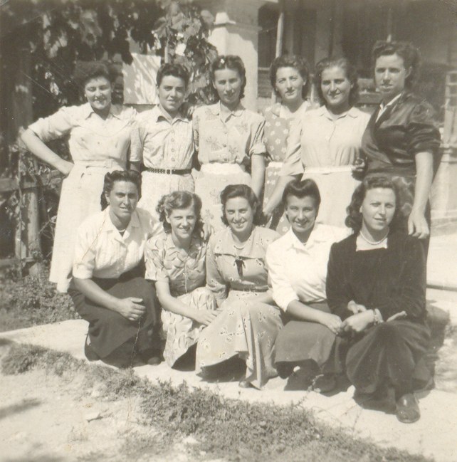 Gruppo di ragazze