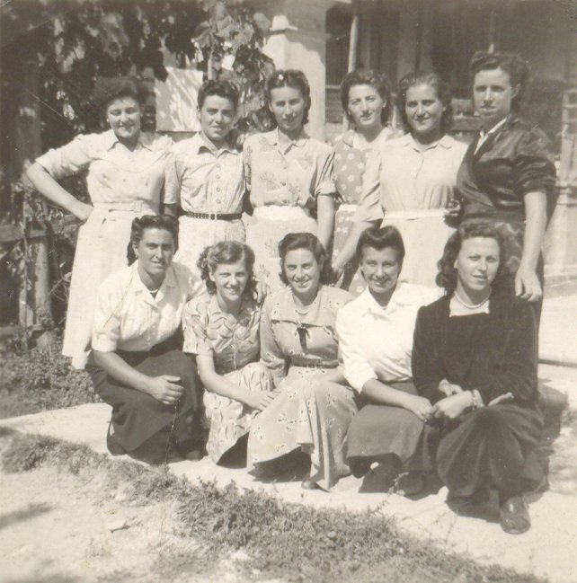 Gruppo di ragazze